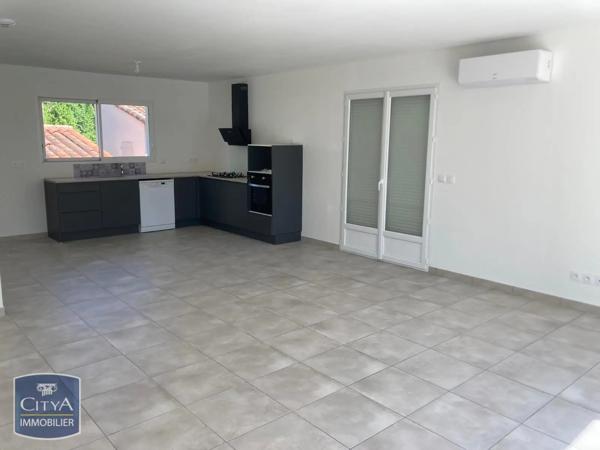 Maison à louer 4 pièces 94.49m² Clermont-l'Hérault (34800)