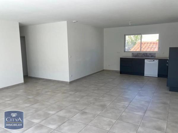 Maison à louer 4 pièces 94.49m² Clermont-l'Hérault (34800)