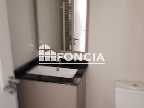 Location Studio 27.76 m² - 4 PLACE ST DIDIER Avignon 84000