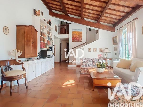 Maison à vendre 11 pièces 190 m² Trets