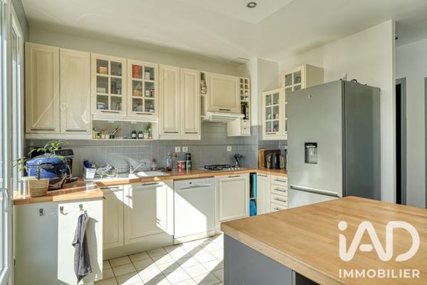 Maison à vendre 7 pièces 170 m² Briis-sous-Forges