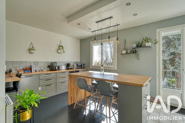 Maison à vendre 7 pièces 170 m² Briis-sous-Forges