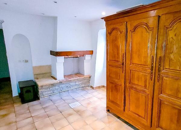 Maison à vendre    4 pièces •  Touët-de-l'Escarène