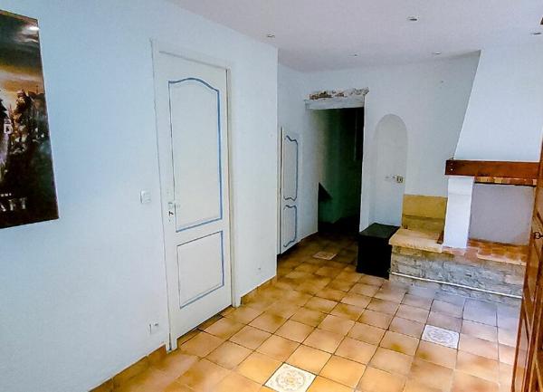 Maison à vendre    4 pièces •  Touët-de-l'Escarène