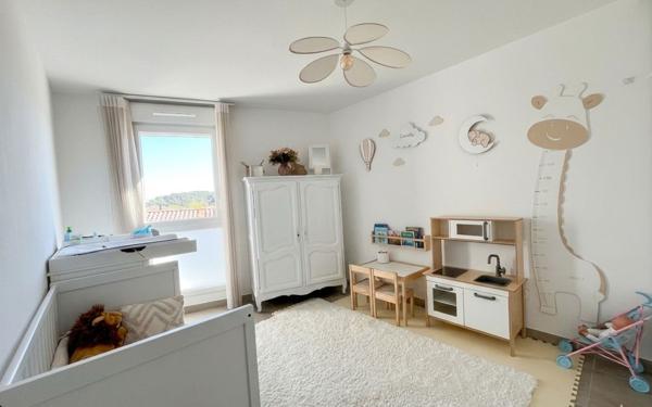 Appartement à vendre    4 pièces •  Miramas