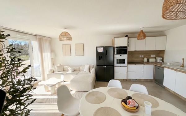 Appartement à vendre    4 pièces •  Miramas