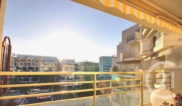 Appartement F3 à vendre  3 pièces - 70,50 m 2   LEVALLOIS PERRET  - 92