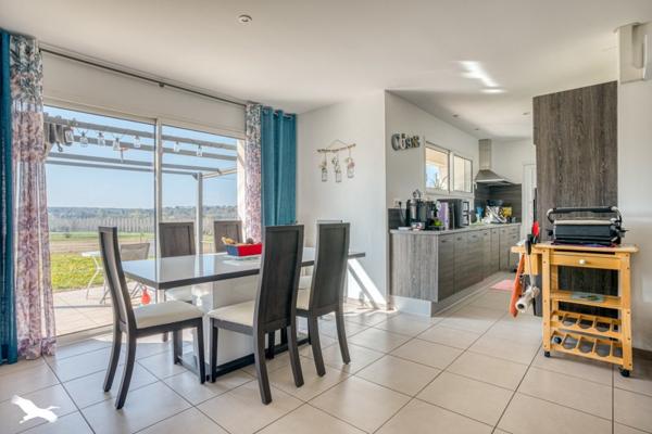 Maison à vendre |                                       Casteljaloux |                                        4 pièces  |  83 m²