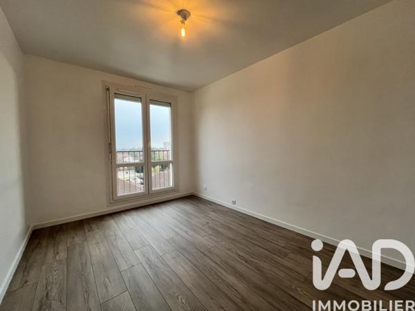 Location appartement 2 pièces 47 m² La Chapelle-Saint-Luc