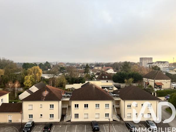 Location appartement 2 pièces 47 m² La Chapelle-Saint-Luc