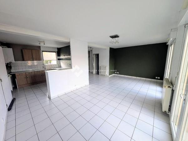 MAISON POITIERS OUEST, 82M², 3 CHAMBRES, JARDIN.