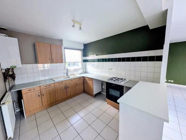 MAISON POITIERS OUEST, 82M², 3 CHAMBRES, JARDIN.