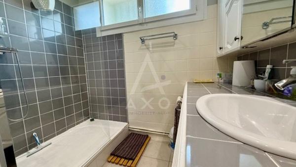 SAINT YRIEIX - ST CYBARD - MAISON PLAIN PIED 6 PIECES