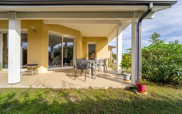 Maison à vendre    4 pièces •  Biscarrosse