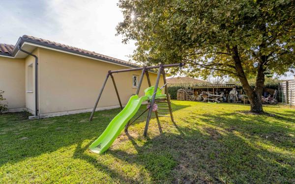 Maison à vendre    4 pièces •  Biscarrosse