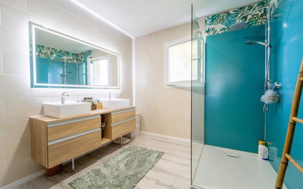 Maison à vendre    4 pièces •  Biscarrosse