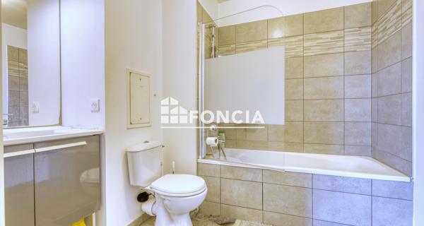 À vendre Studio 42 m² - Asnières-sur-seine 92600