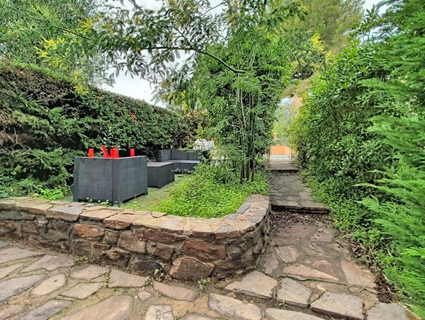 Charmant Appartement à Vendre à Bormes les Mimosas !