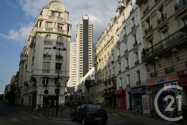 Appartement F1 à vendre  1 pièce - 24,62 m 2   PARIS  - 75015