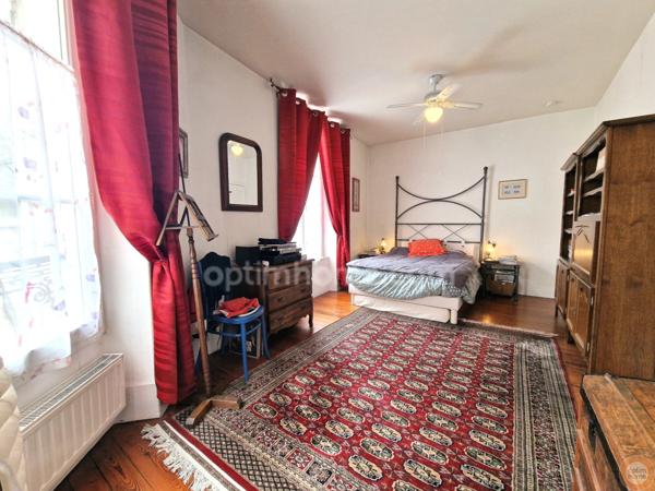 Maison de ville 4 chambres + double parking