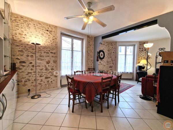 Maison de ville 4 chambres + double parking