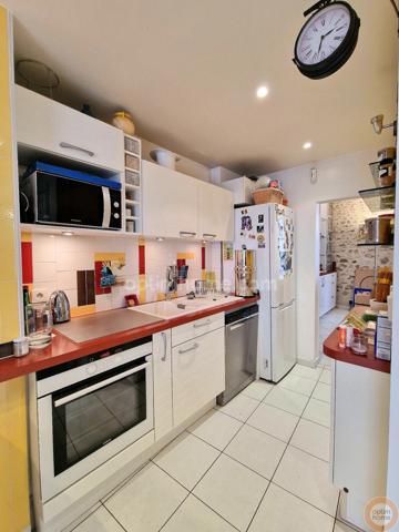 Maison de ville 4 chambres + double parking