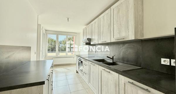 À vendre Appartement 3 pièces 71 m² - Bourgoin-jallieu 38300