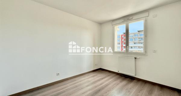À vendre Appartement 3 pièces 71 m² - Bourgoin-jallieu 38300