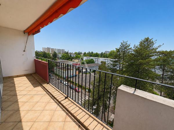 T3- PAU - Secteur Facultés - Appartement modulable avec vue Pyrénées