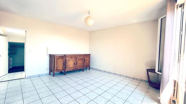 A VENDRE APPARTEMENT 3 PIECES - BORDEAUX BARRIERE DE TOULOUSE , Bordeaux A VENDRE APPARTEMENT 3 PIECES - BORDEAUX BARRIERE DE TOULOUSE , Bordeaux