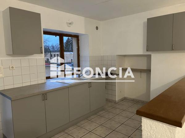 Location Maison 4 pièces 108.93 m² - 13 RUE DE LA HALBOTINE Boulzicourt 08410