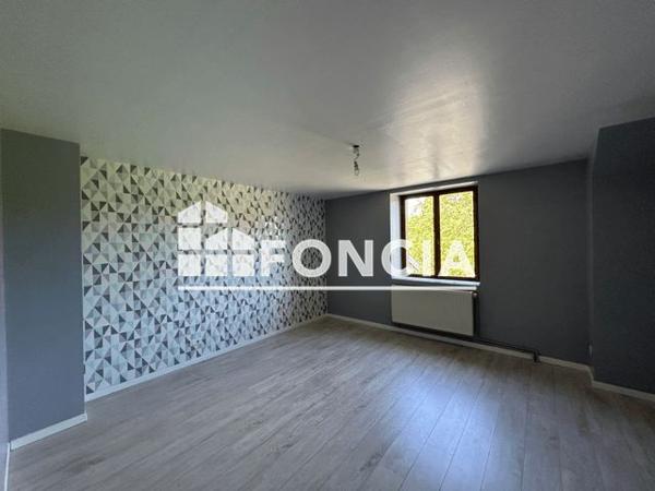 Location Maison 4 pièces 108.93 m² - 13 RUE DE LA HALBOTINE Boulzicourt 08410