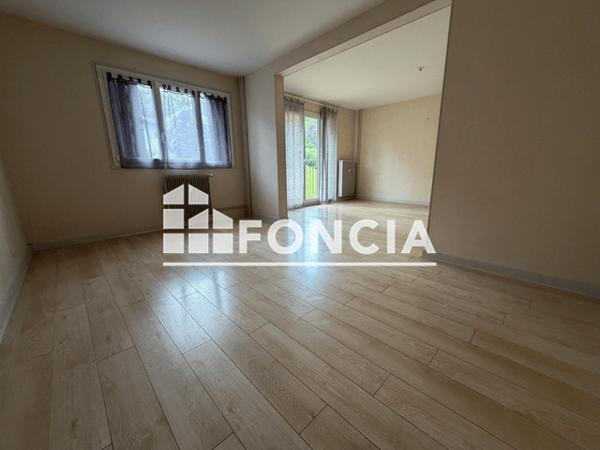 Location Appartement 5 pièces 95 m² - 42 A RUE MIRABEAU Besancon 25000