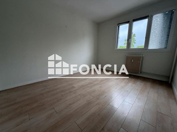 Location Appartement 5 pièces 95 m² - 42 A RUE MIRABEAU Besancon 25000