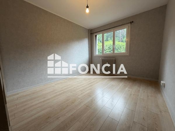 Location Appartement 5 pièces 95 m² - 42 A RUE MIRABEAU Besancon 25000