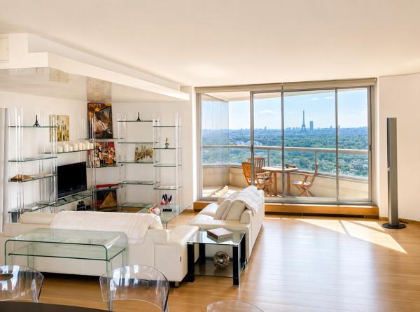 Appartement
         3 pièces
        - 140 m² Bien prestige 1 088 000 € *
