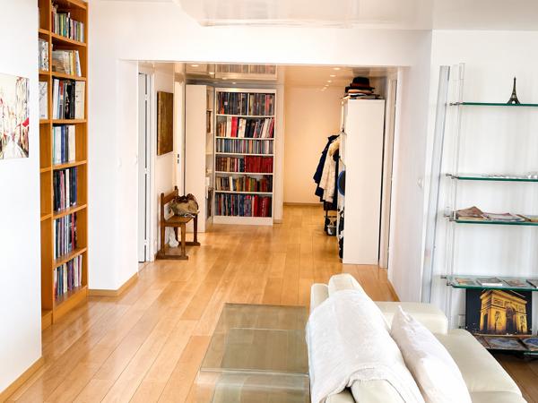 Appartement
         3 pièces
        - 140 m² Bien prestige 1 088 000 € *