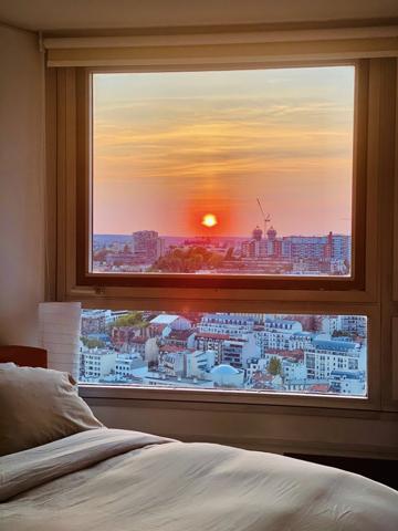 Appartement
         3 pièces
        - 140 m² Bien prestige 1 088 000 € *