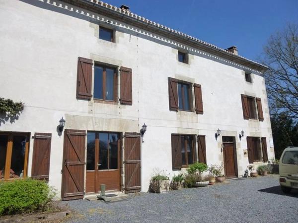 Maison de bourg idéale pour chambre d' hôtes