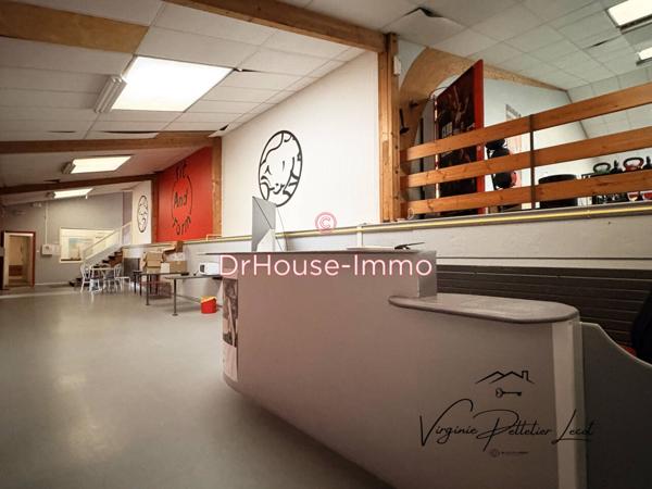 Commerce à vendre 16 pièces de 1 990 m²