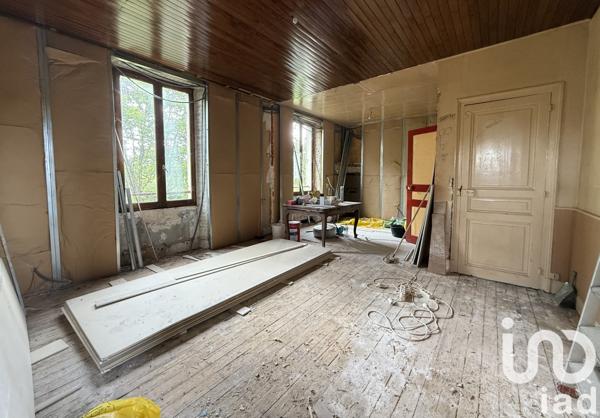 Maison à vendre 9 pièces 215 m² Jeugny