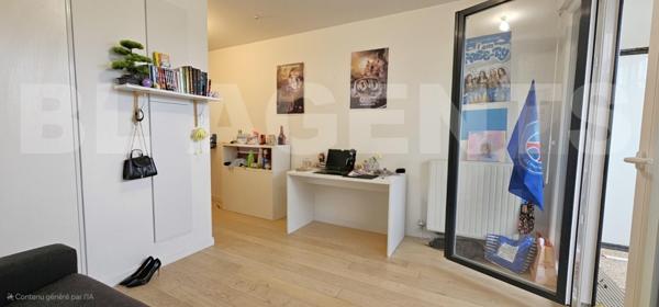 STUDIO 21 m² en RDC + Terrasse SUD-EST / Résidence sécurisée de 2018 / Quartier Château de FERRIÈRES