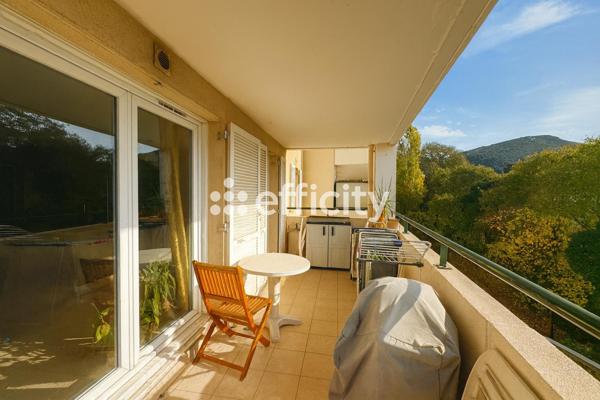 Appartement 4 pièces - 86 m² Exclusivité efficity