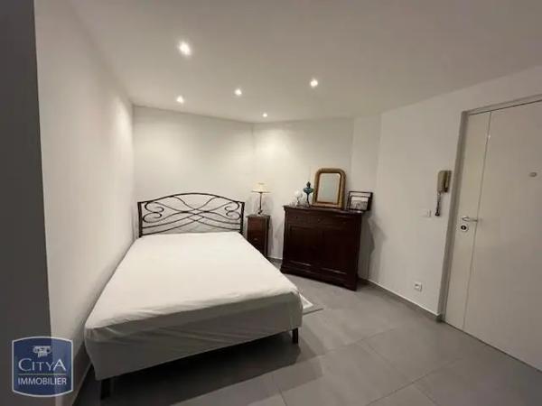 Appartement à louer 2 pièces 55m²