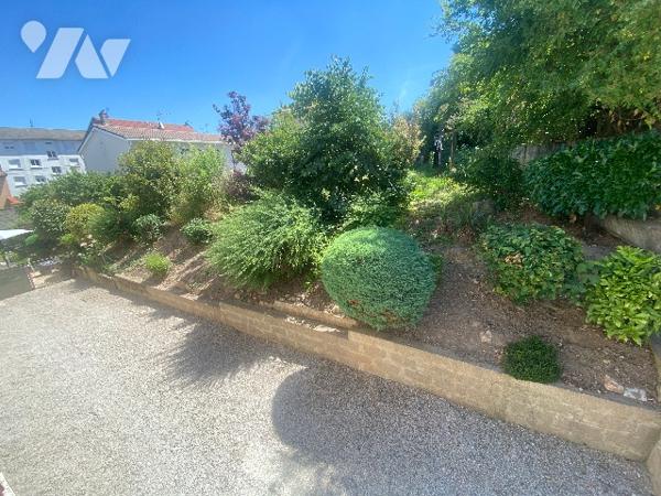 Appartement de 65m² habitables avec balcons, garage et place de parking