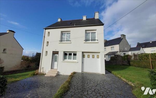 CARHAIX - MAISON 6 PIECES