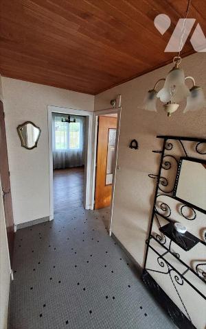 CARHAIX - MAISON 6 PIECES