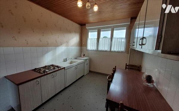 CARHAIX - MAISON 6 PIECES