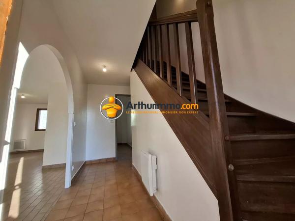 Vente                                                      Maison
                        
                     6 pièces                      118 m2                     à Coulommiers