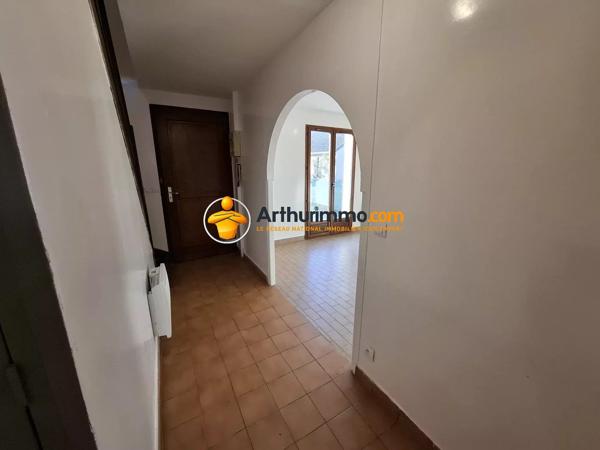 Vente                                                      Maison
                        
                     6 pièces                      118 m2                     à Coulommiers